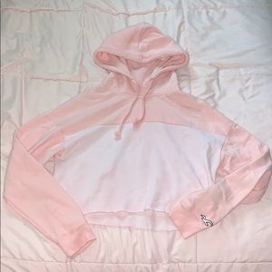 cropped hollister hoodie